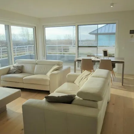 Corner With Location Apartment Nieuwpoort