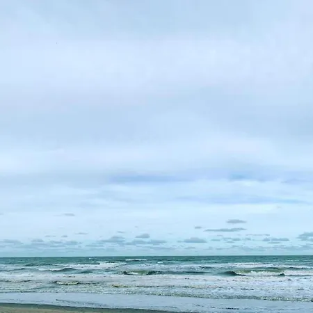 Near Port With Sun Terrace *